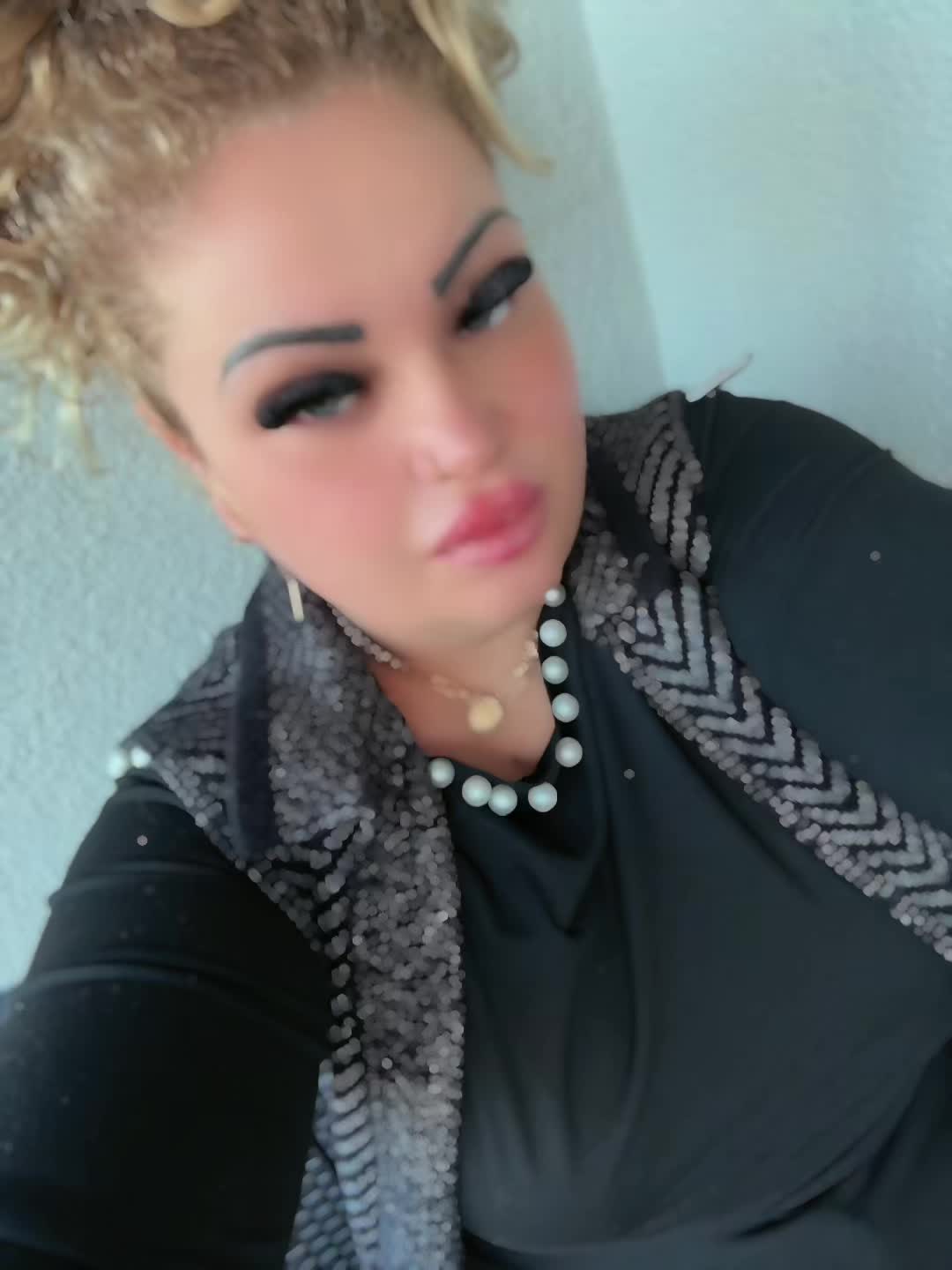 @𝓪𝓷𝓭𝓻𝓮𝓮𝓪🥰