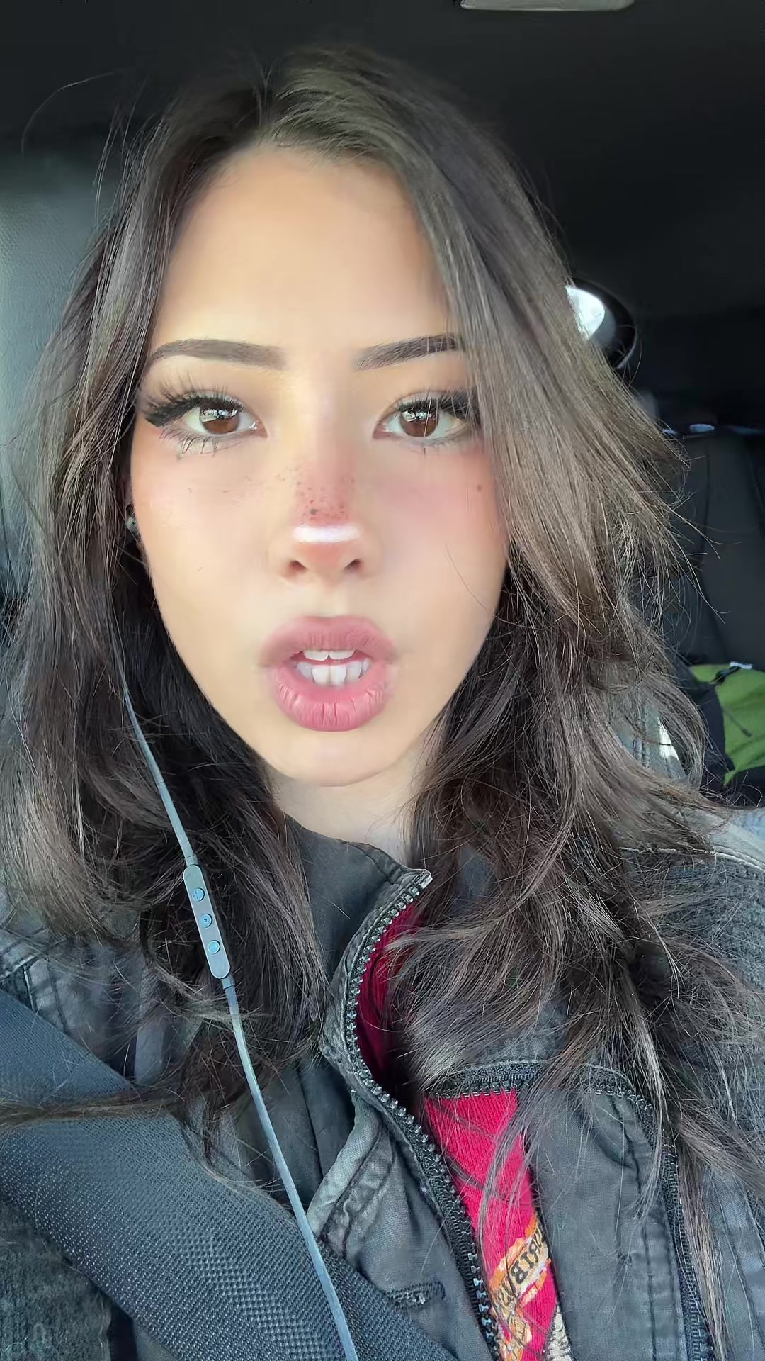 @larataz