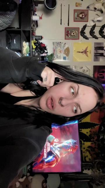 @_kushwiitch_