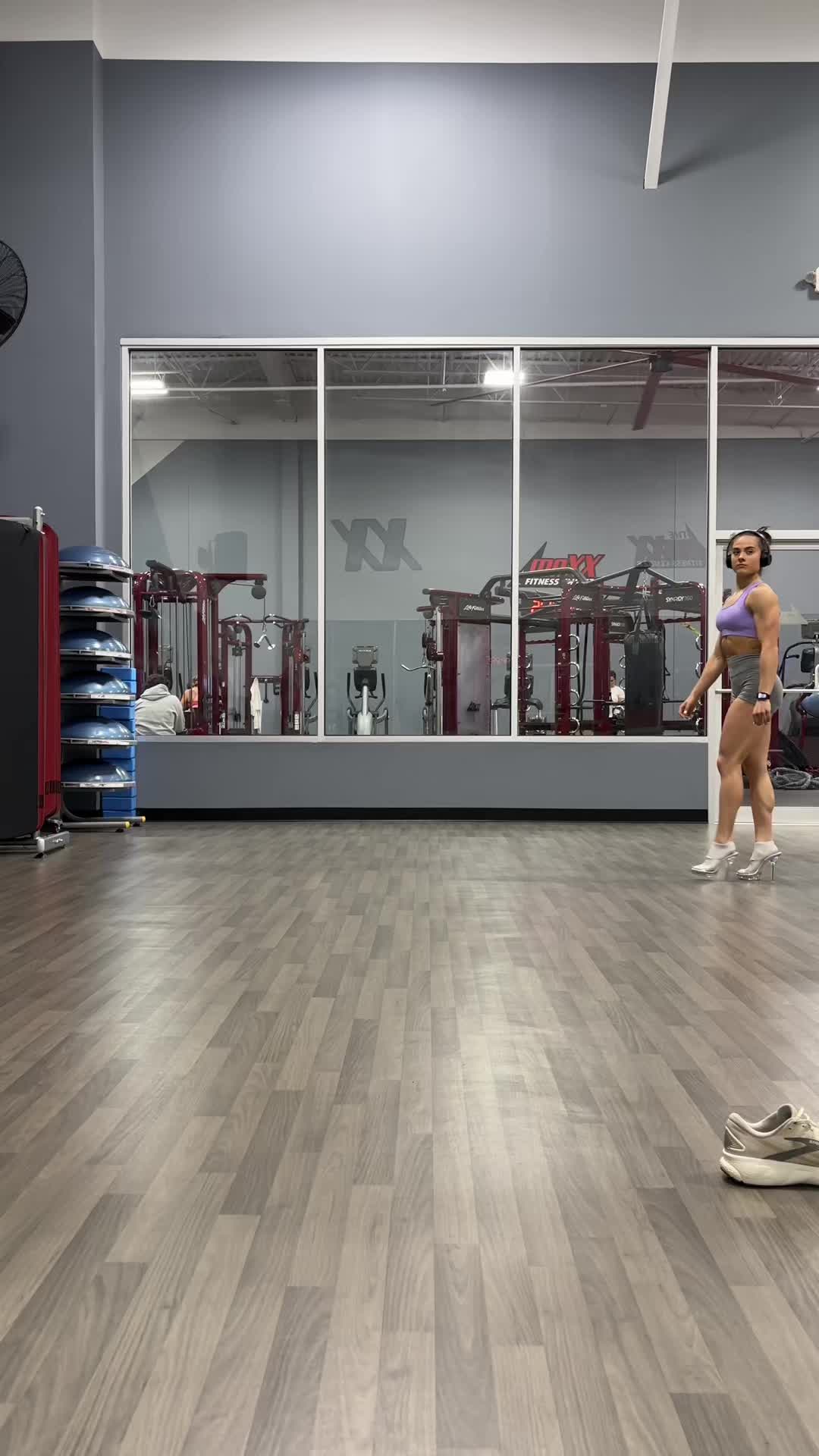 @SAMMI🩵| IFBB PRO