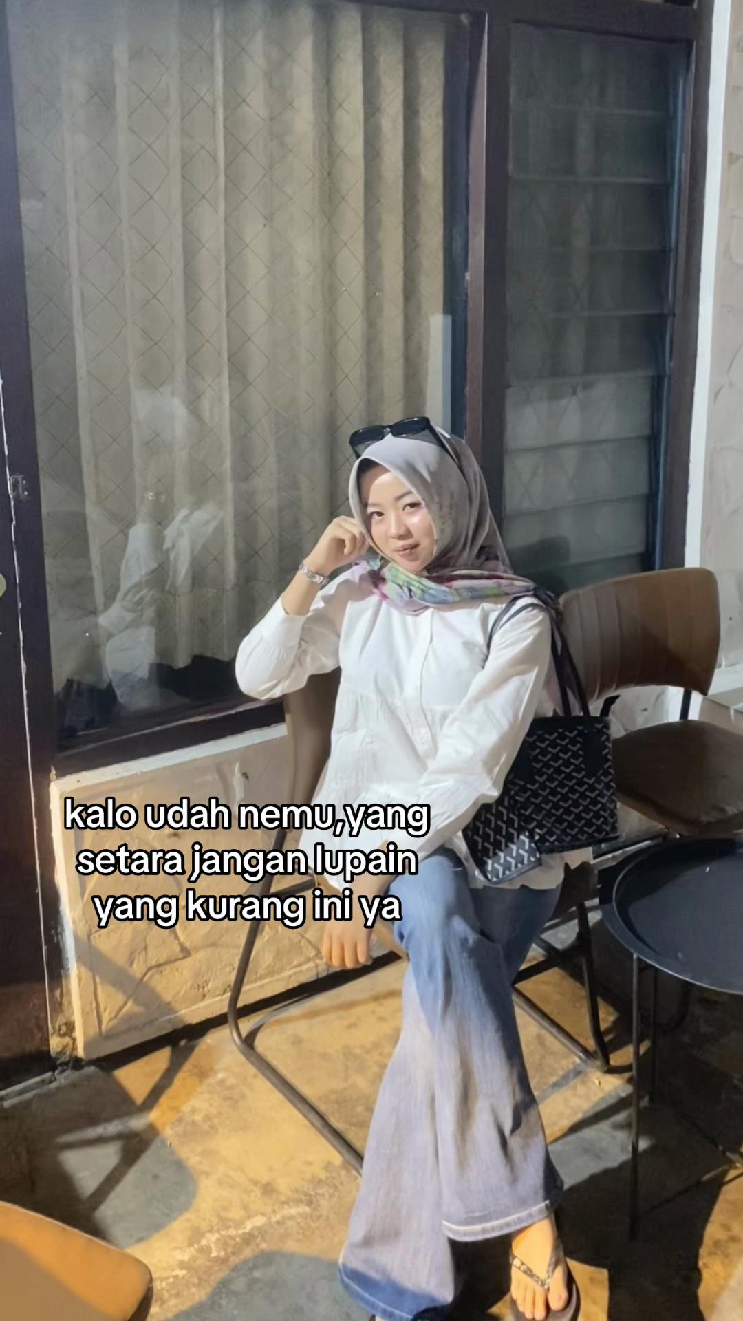 @adeee🤍