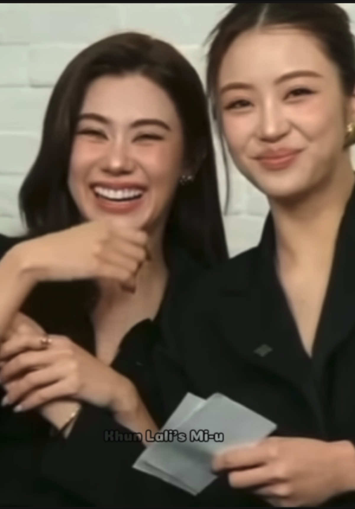 @ᵖˡˢ Khun Lali's Mi-U