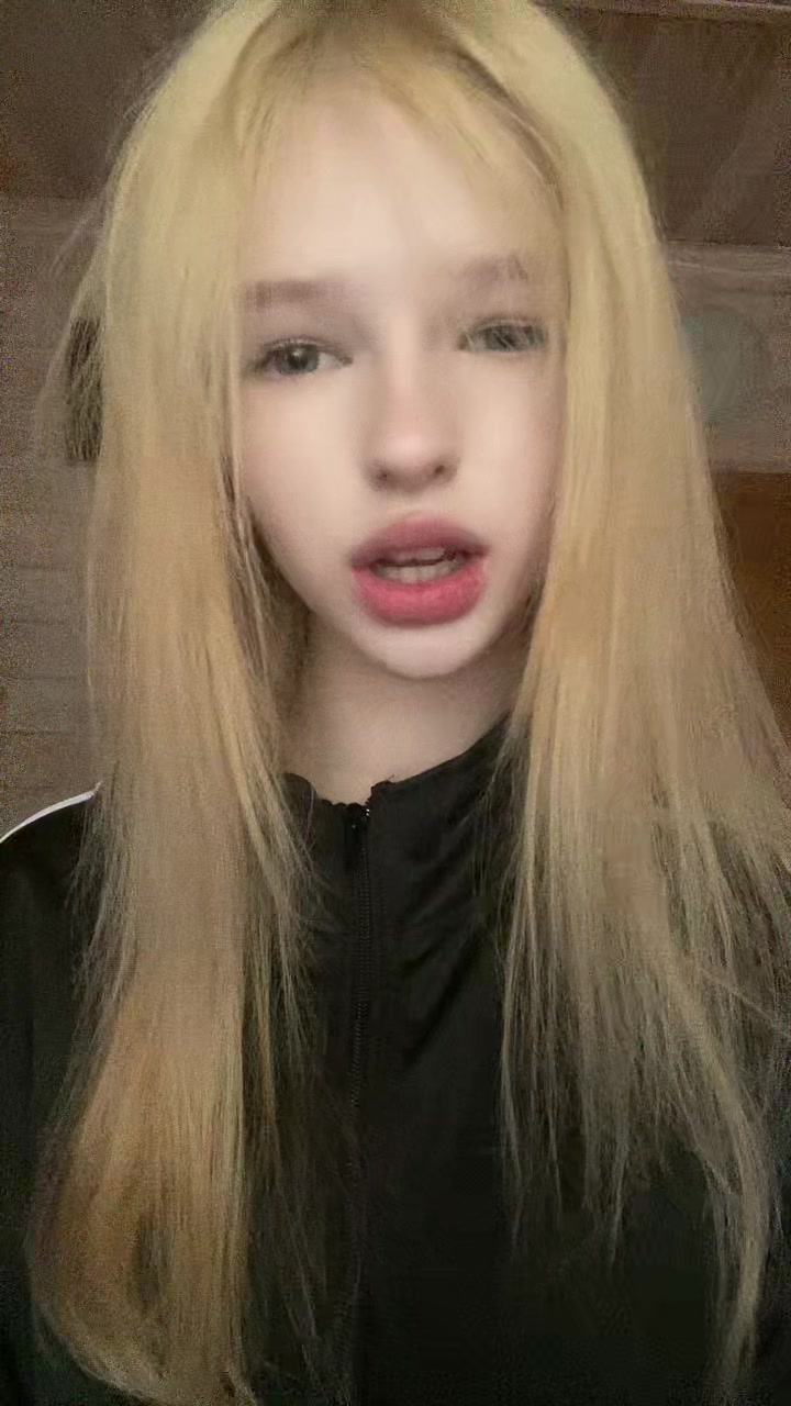 @жена Роналду