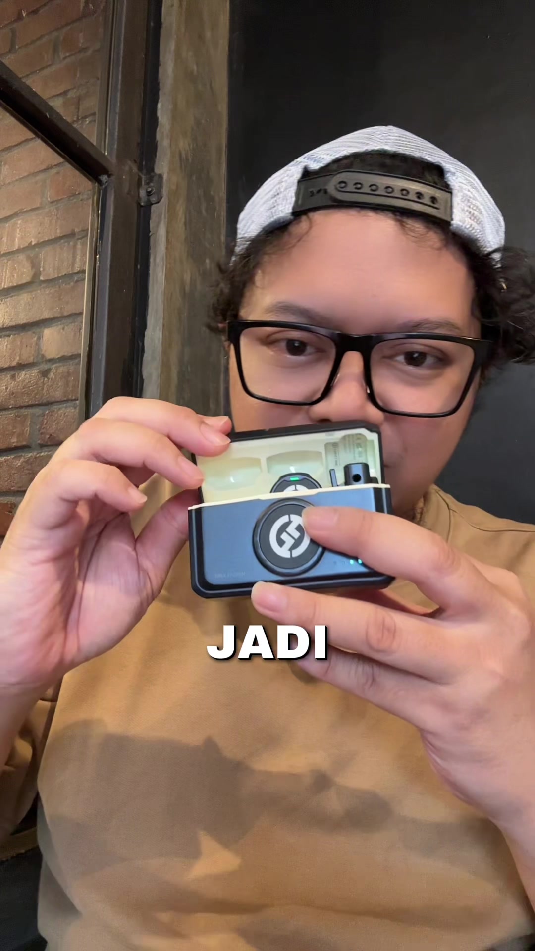 @Sb1m