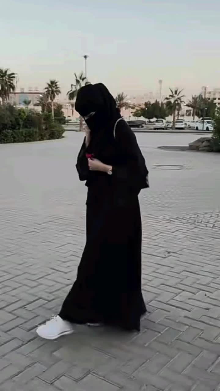 @HiLa 🇦🇫