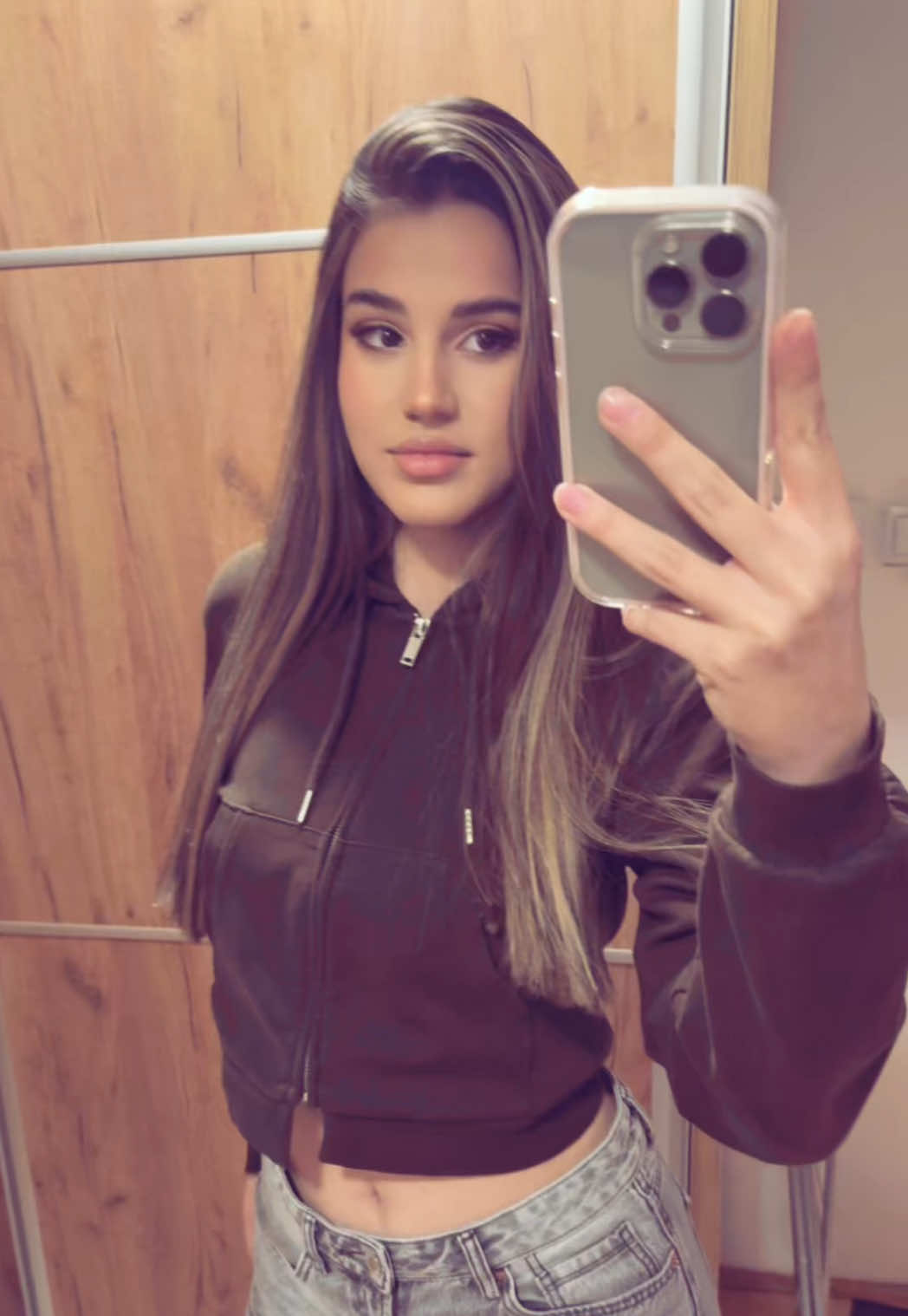 @saskicaa