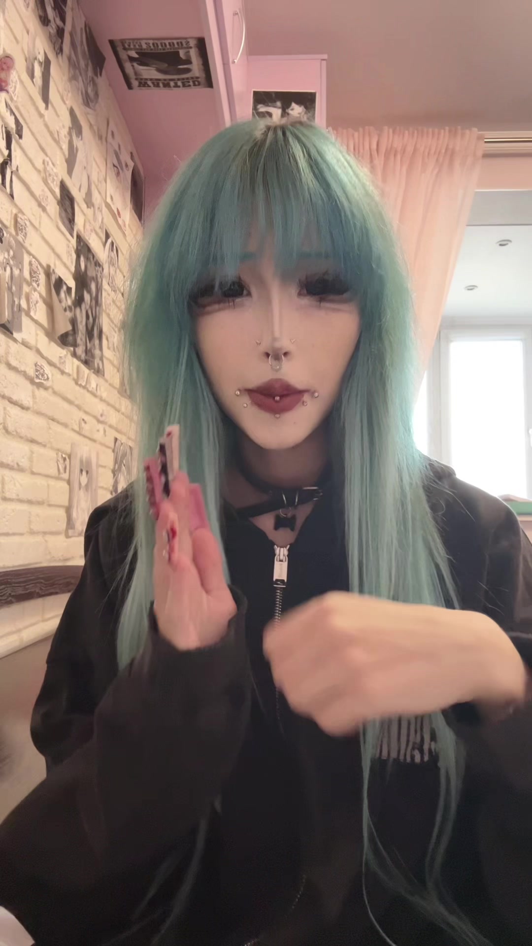 @килл семпай ￢o(￣-￣ﾒ)