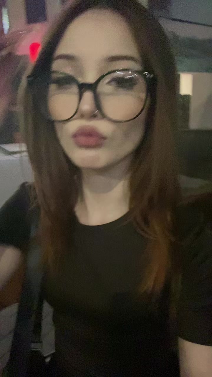 @серфова