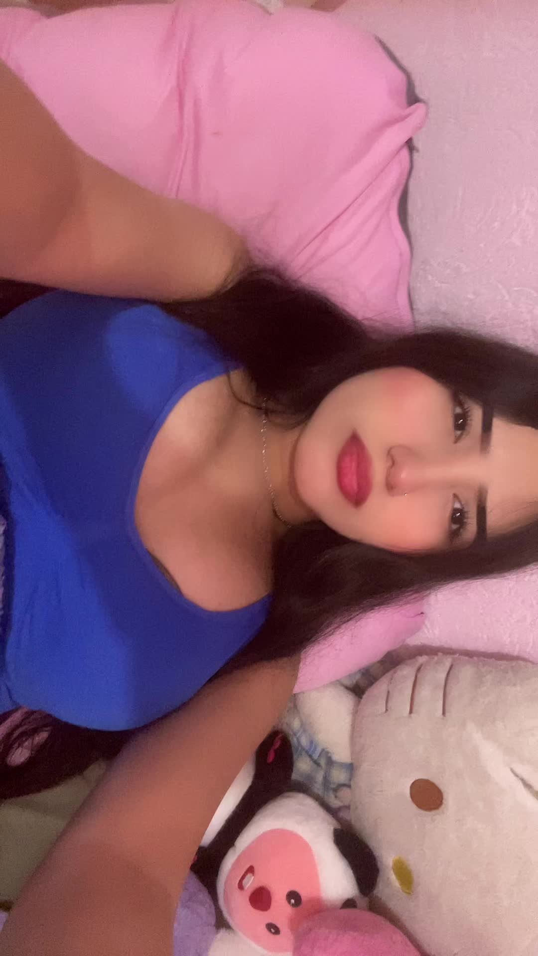 @𝒱𝒶𝓁🎀