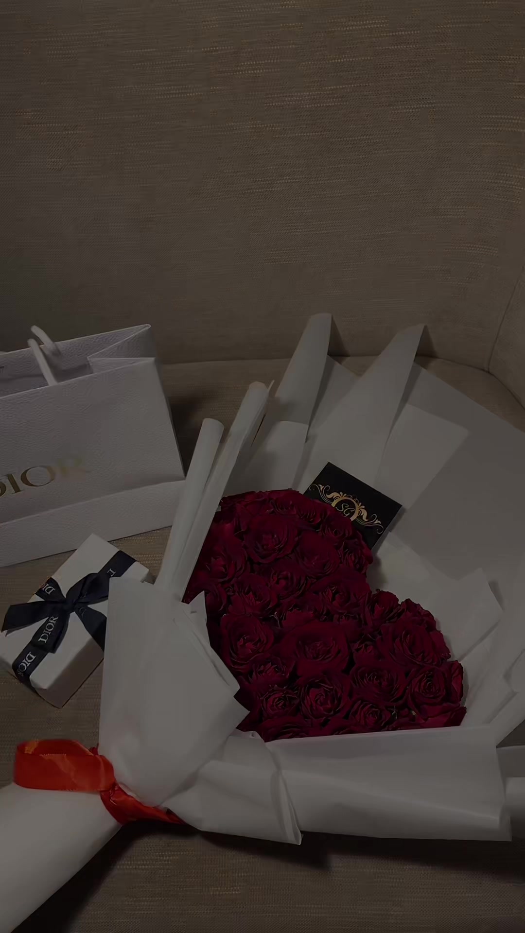 @style_gold_q8
