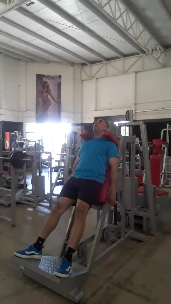@Roberto Carlos Le&oacute;n Fit