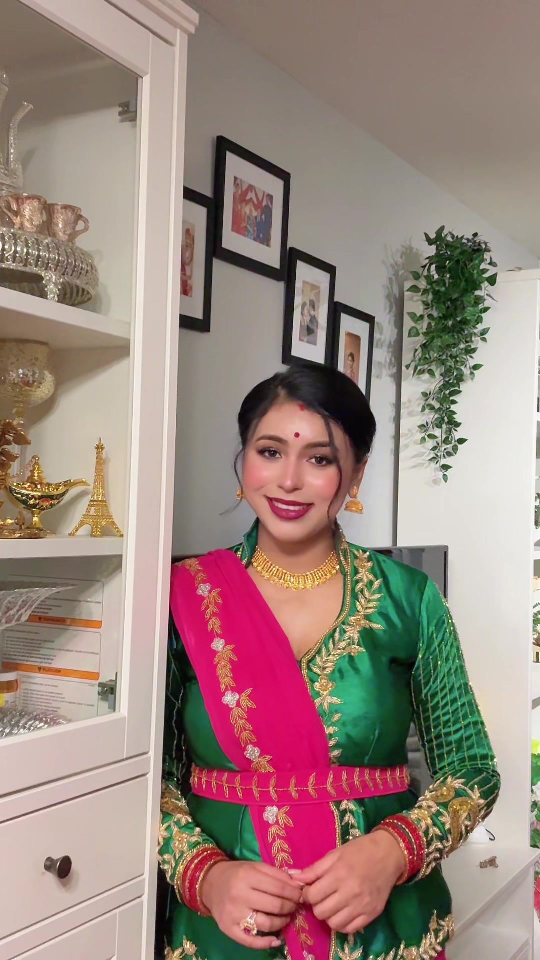@seema sijapati👑