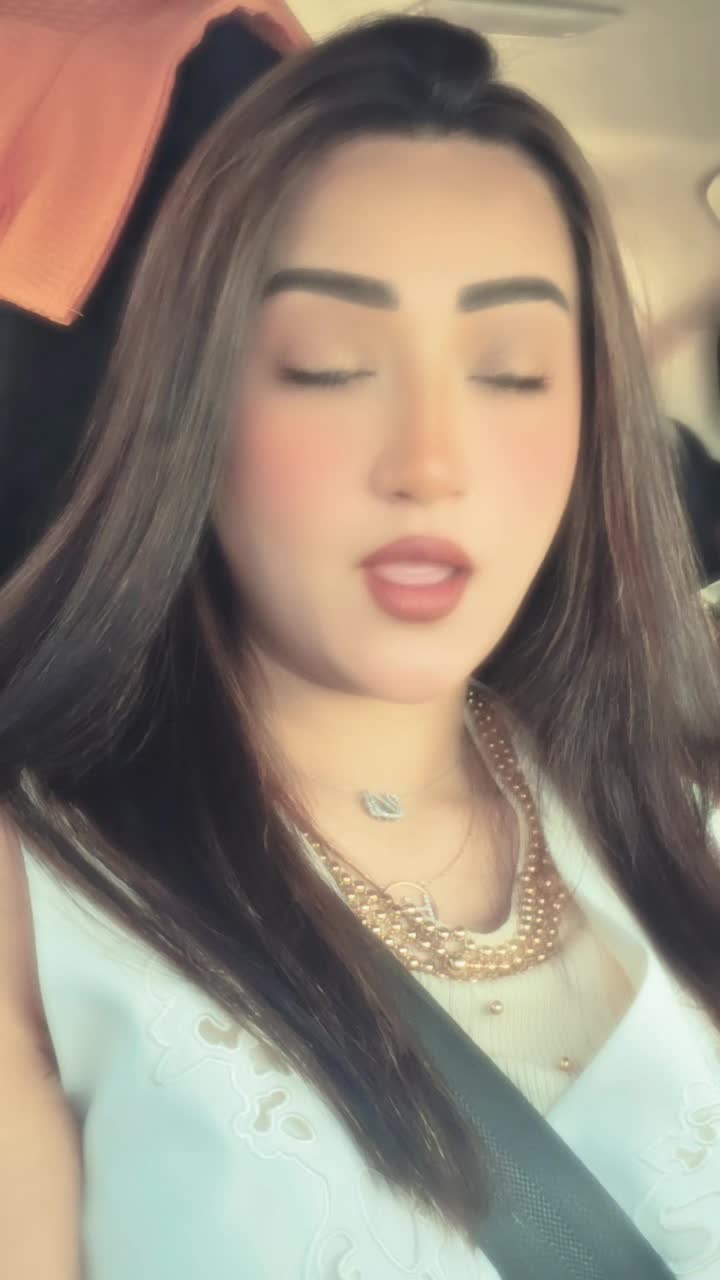 @hina khan