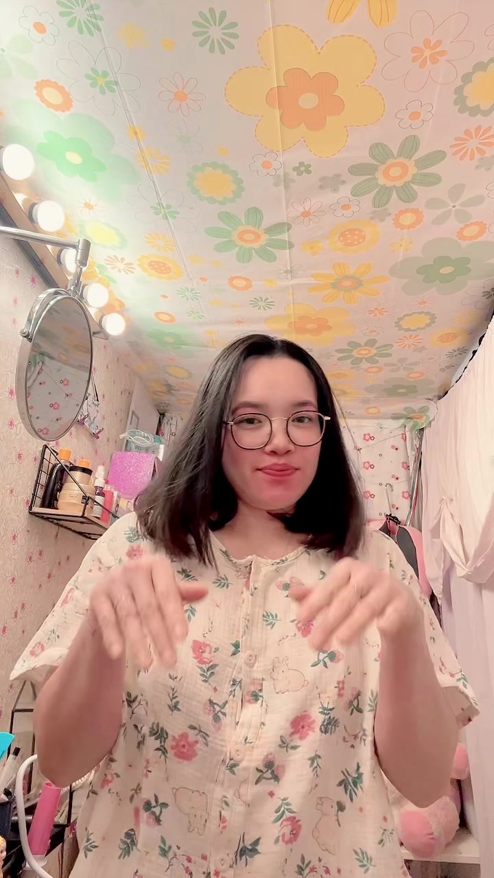 @AhNnE mAriE