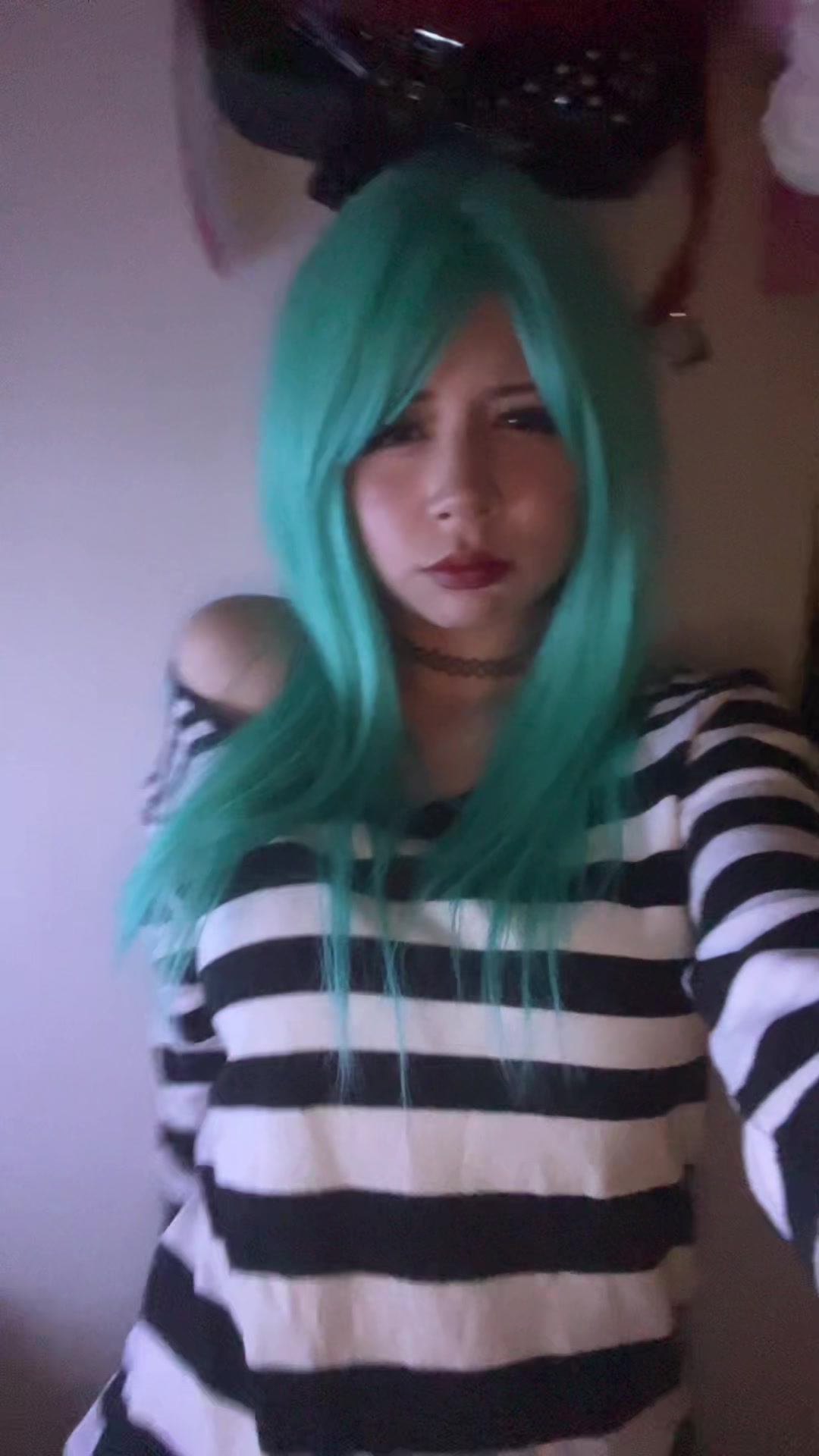@Alice•
