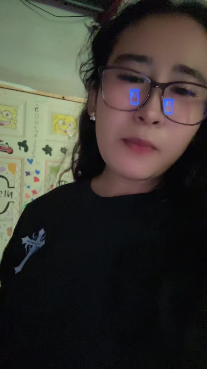 @𝐹𝑎𝑛𝑛𝑦🍒