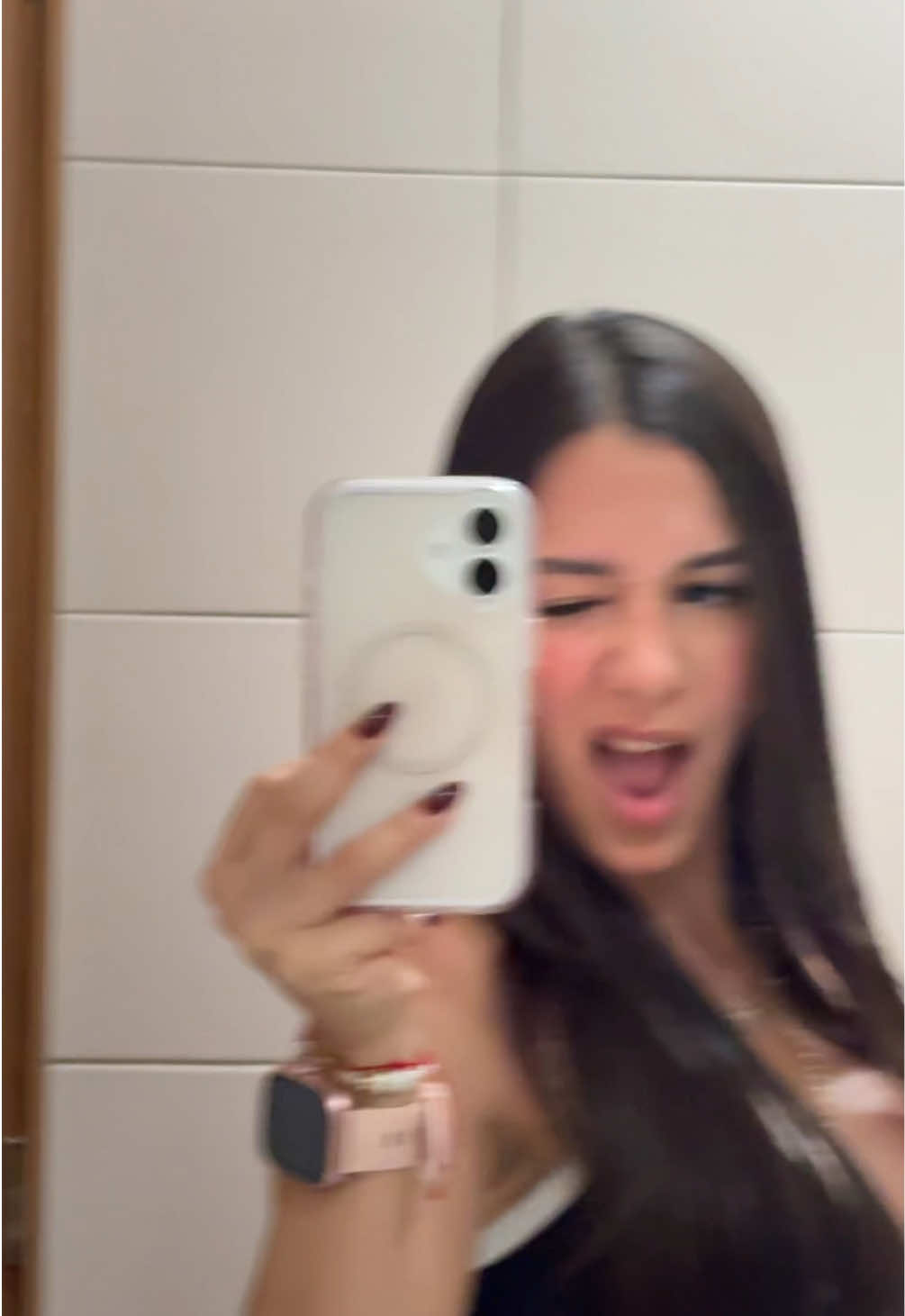 @Victoria Urdaneta