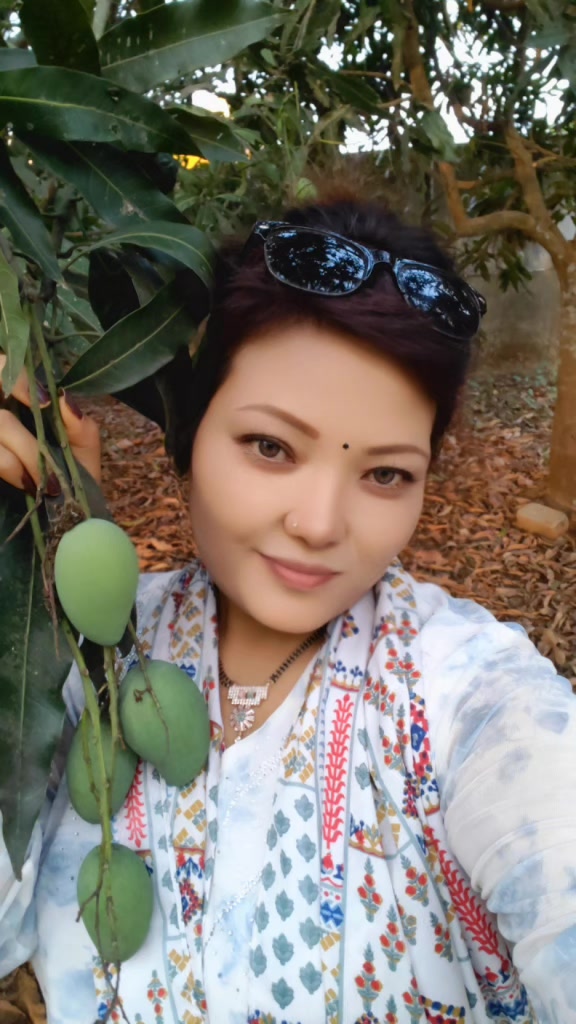 @💞Santi💞 Thapa 💞Rai💞