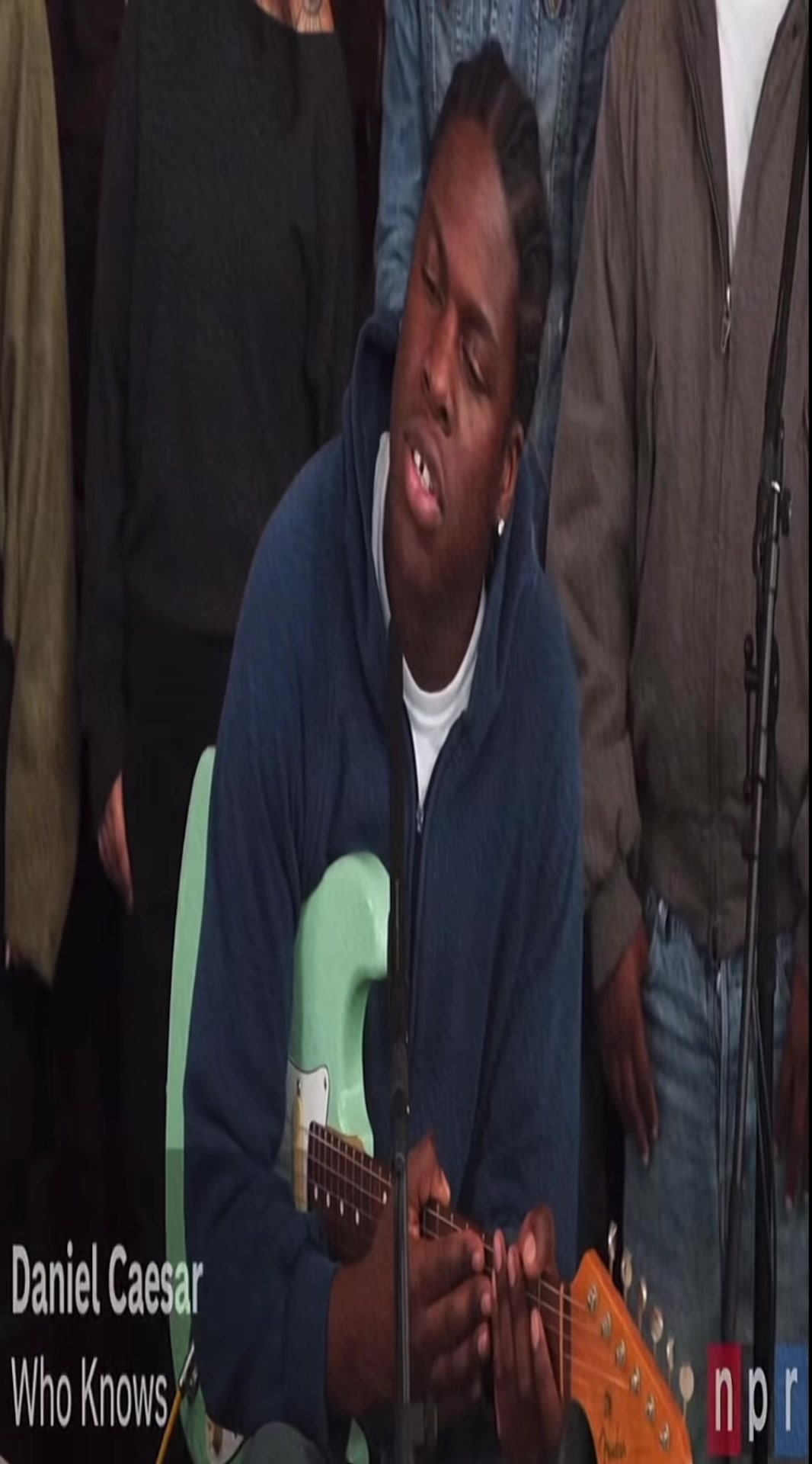 @_