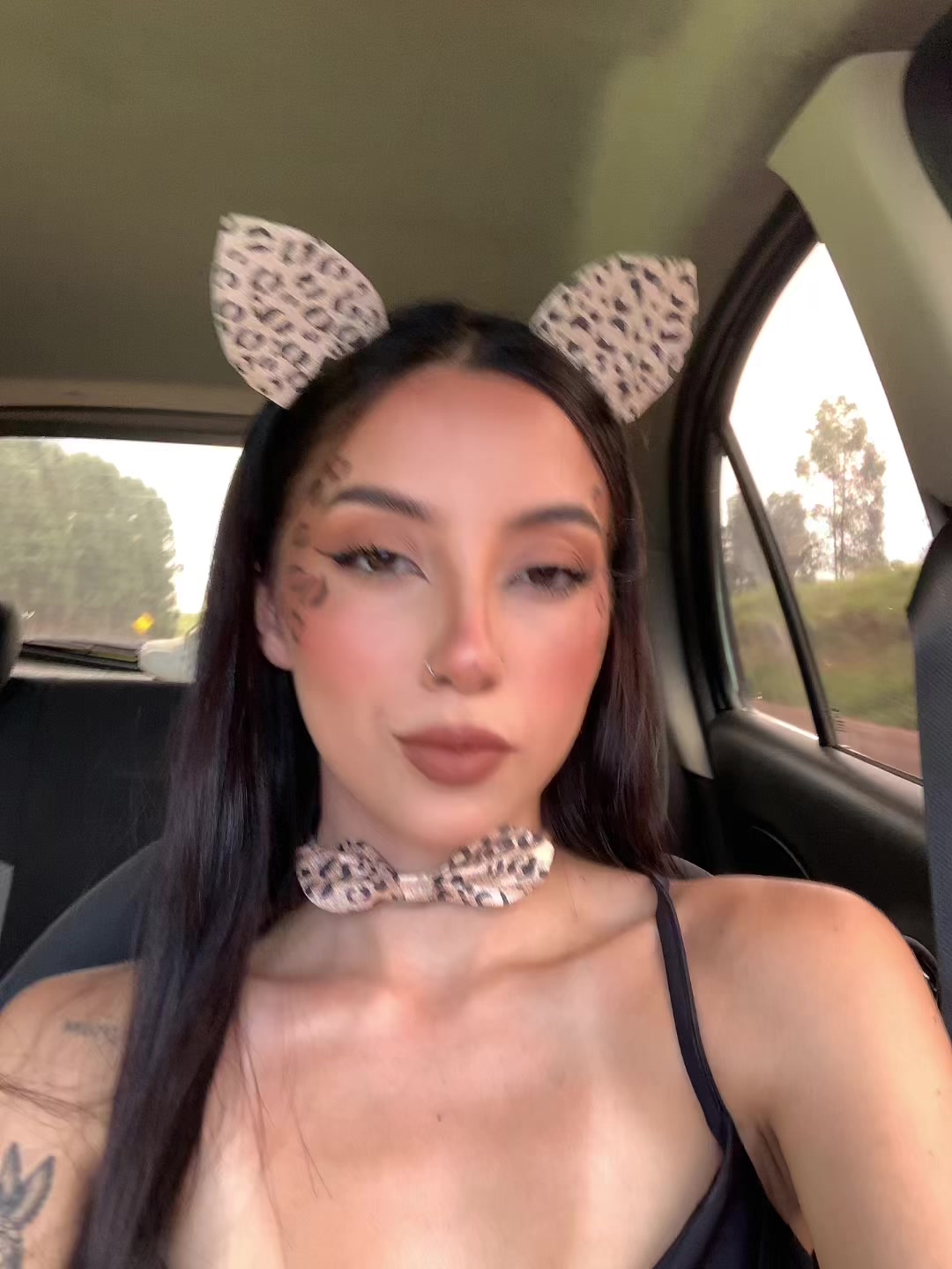 @Lara