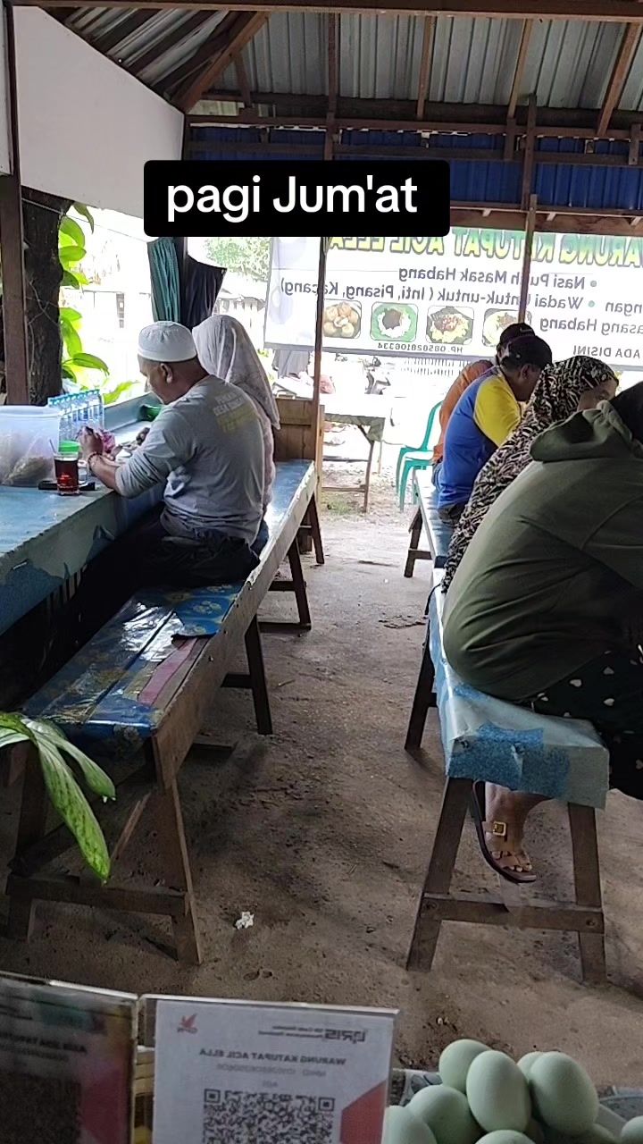 @warung katupat acil ella