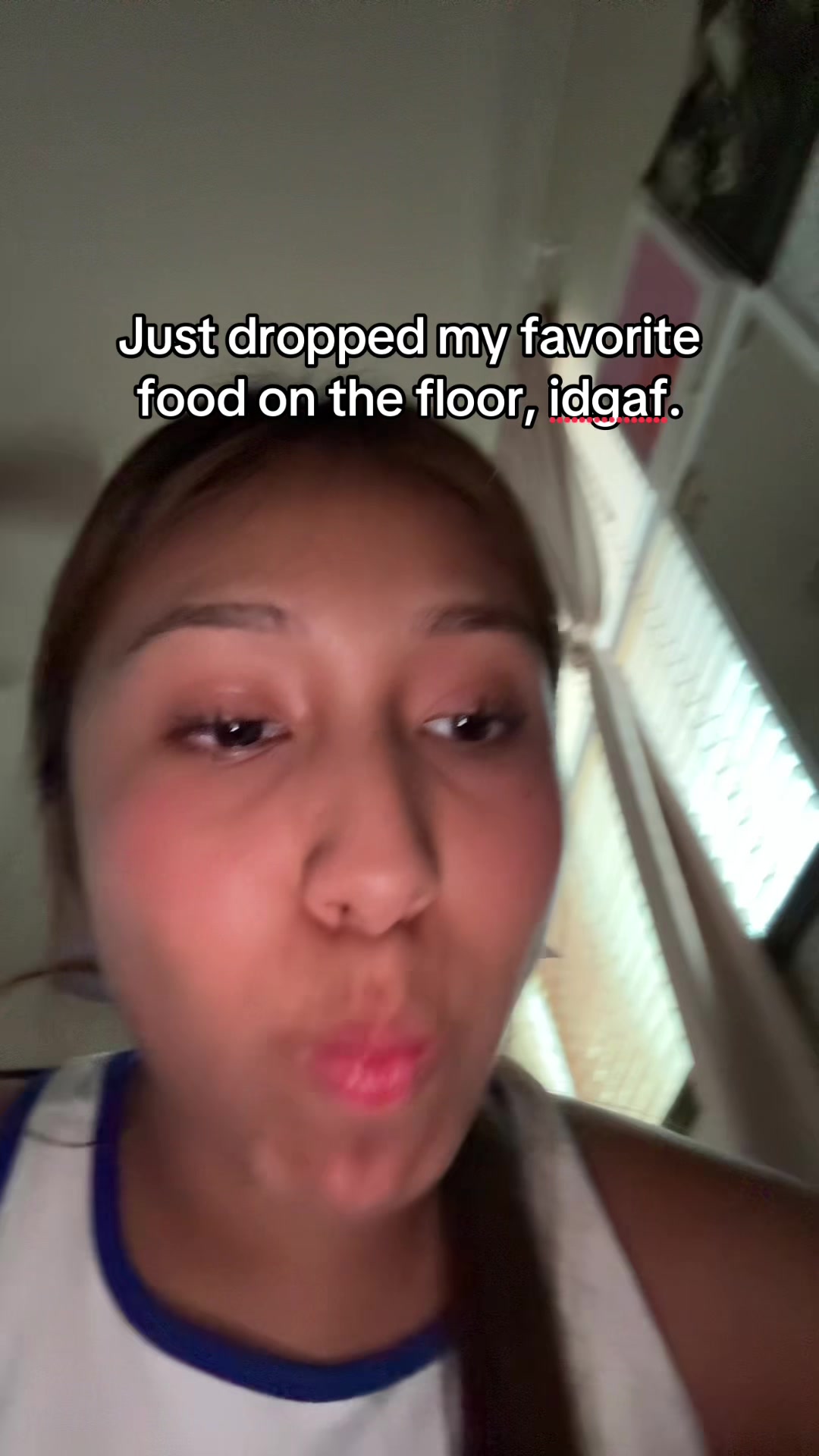 @itprobablyzoe