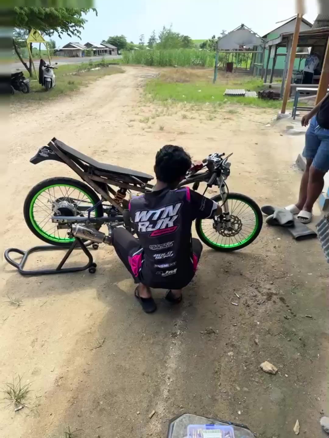 @Rbrtsan