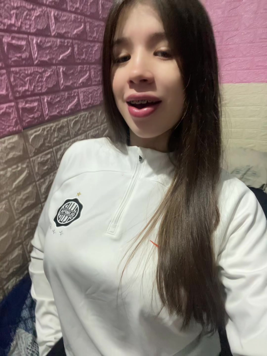 @_mily_jara_