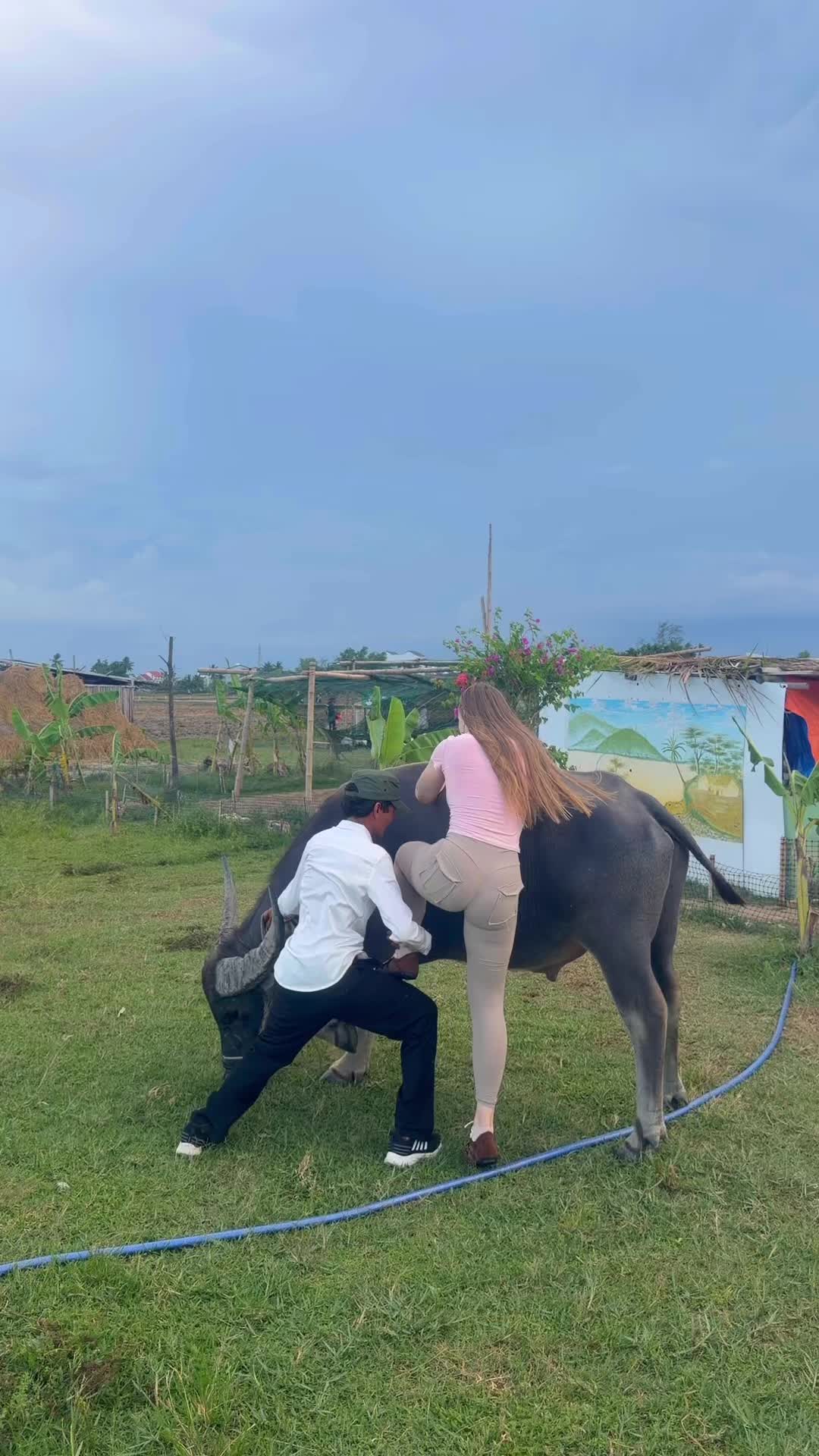 @Aloneleli_