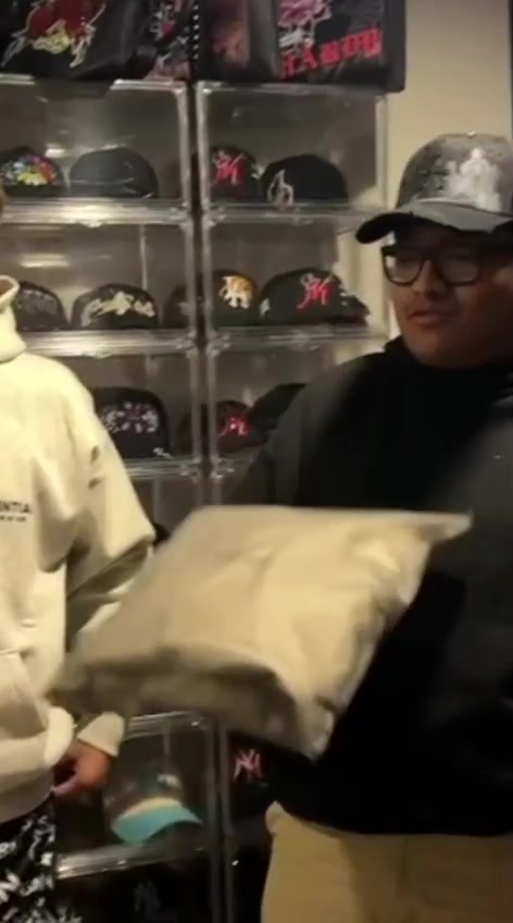 @Familia Sneaker