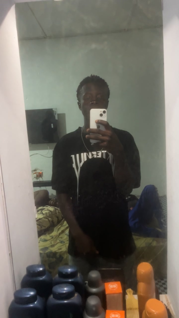 @𝕄𝕣~ 𝔼𝕩𝕡𝕖𝕟𝕤𝕚𝕧𝕖💰