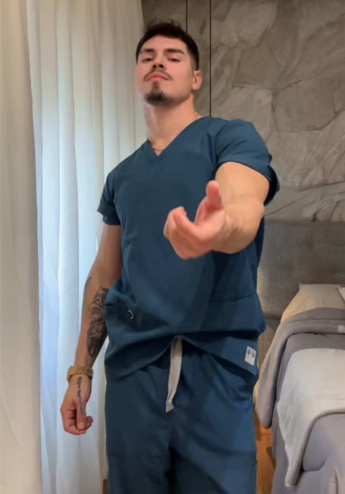 @DEIVIS