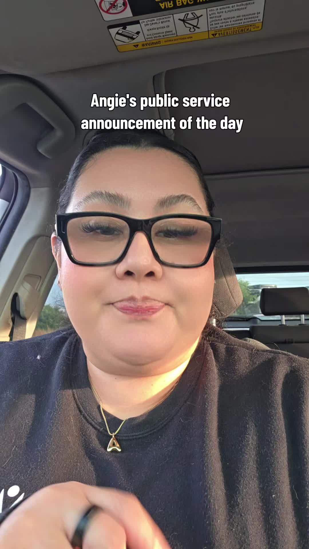 @Angie 🍒