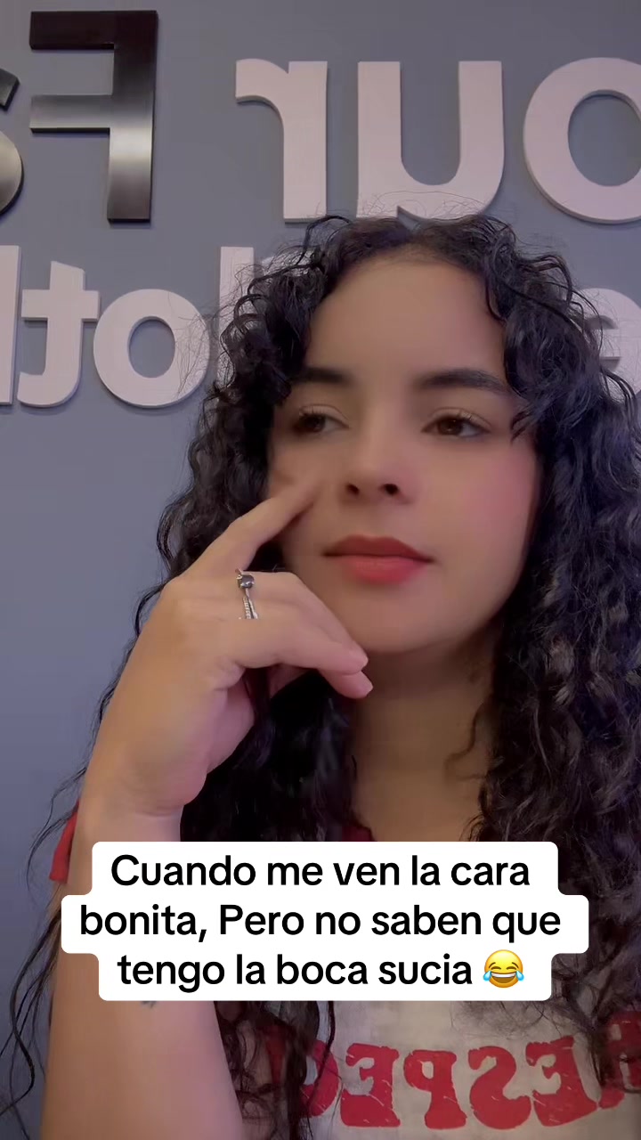 @Ninii_
