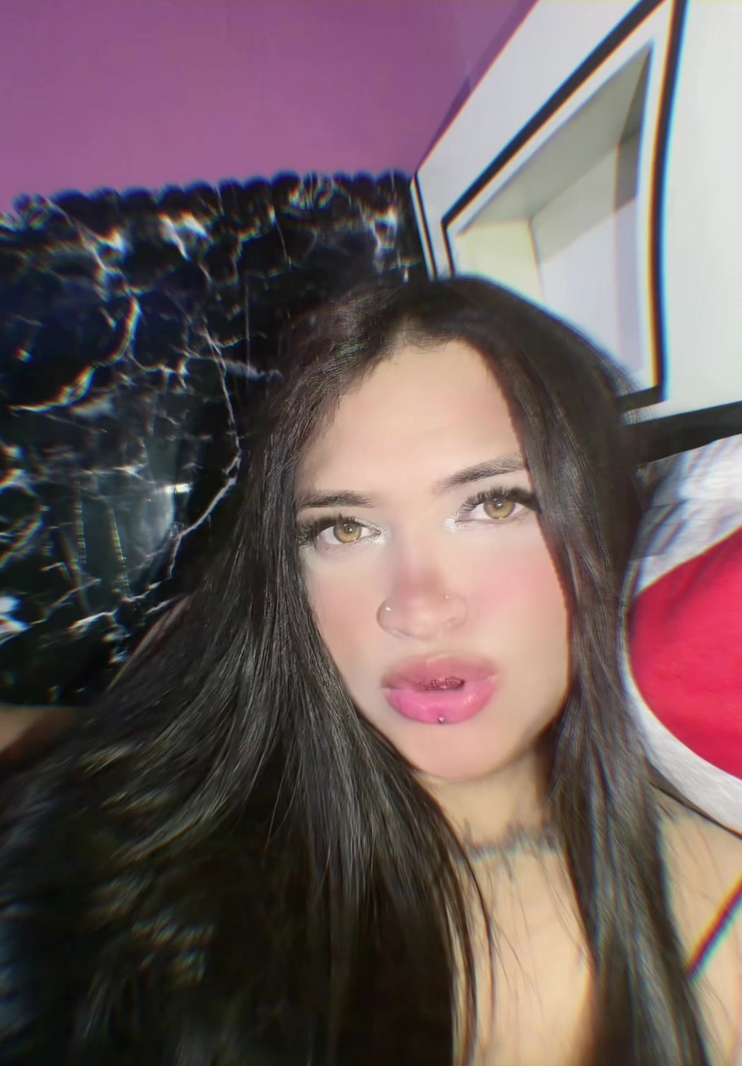 @Alejandracaripar_
