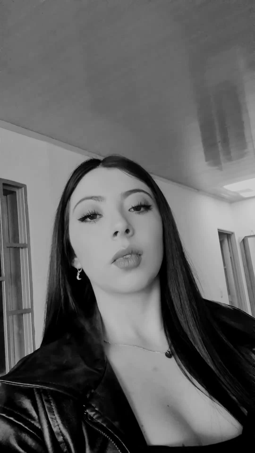 @✨️Alejandra✨