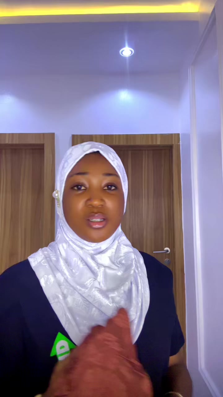 @SCARF/ABAYA VENDOR IN OTA OGUN
