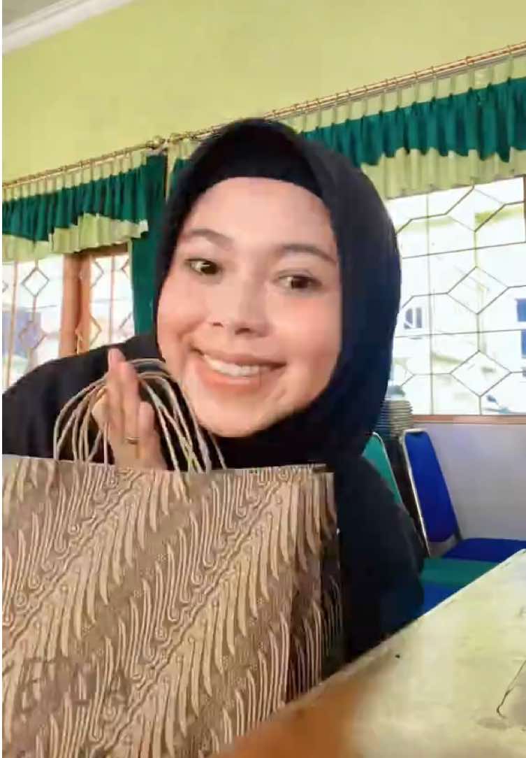 @Okta Putri ˚.🎀༘⋆