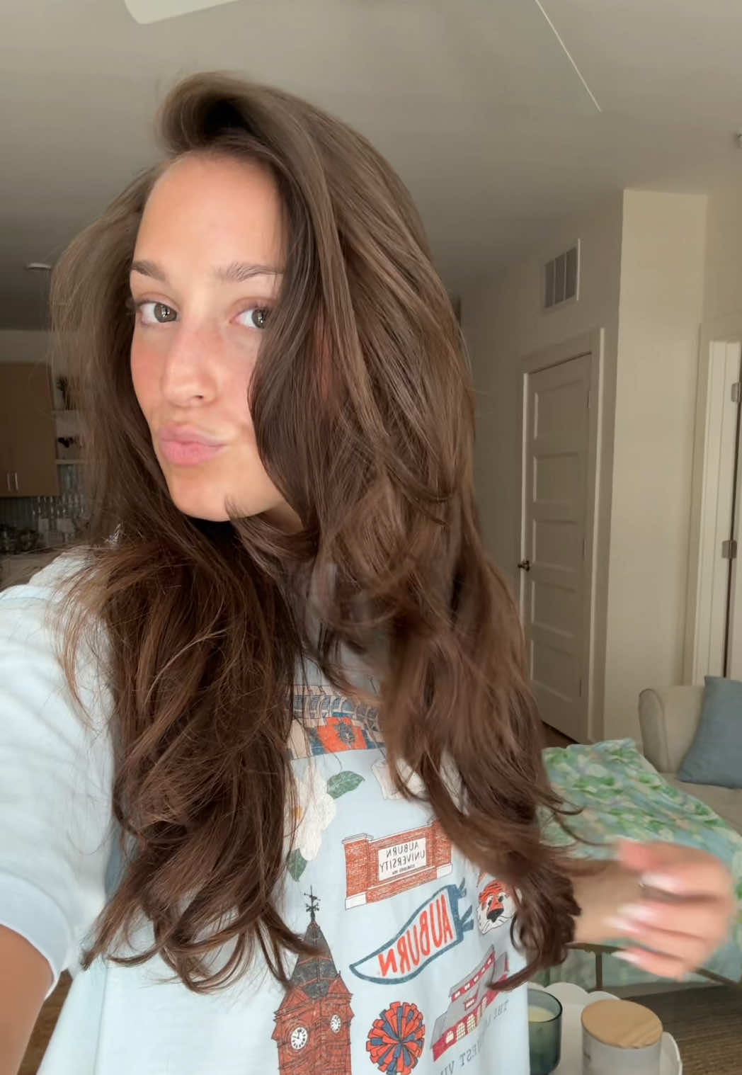 @bella