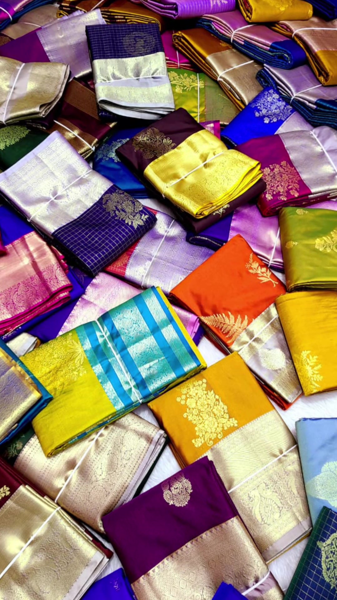 @Akshaya Beauty&Sarees