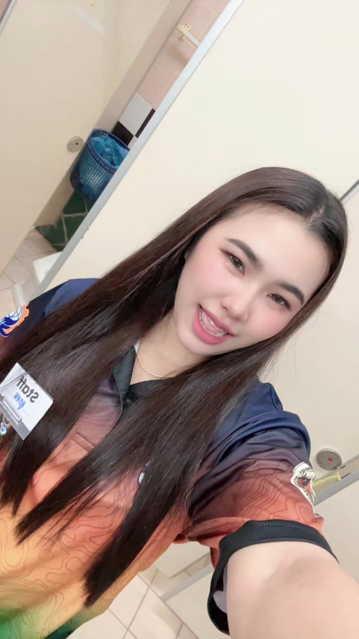 @ลูกอม ลลิดา🌴