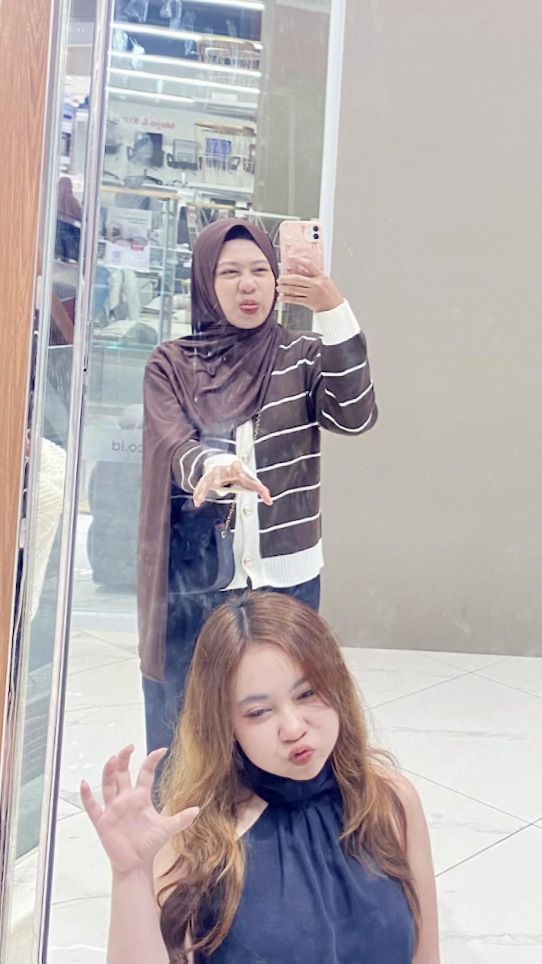 @firtsly_3ll
