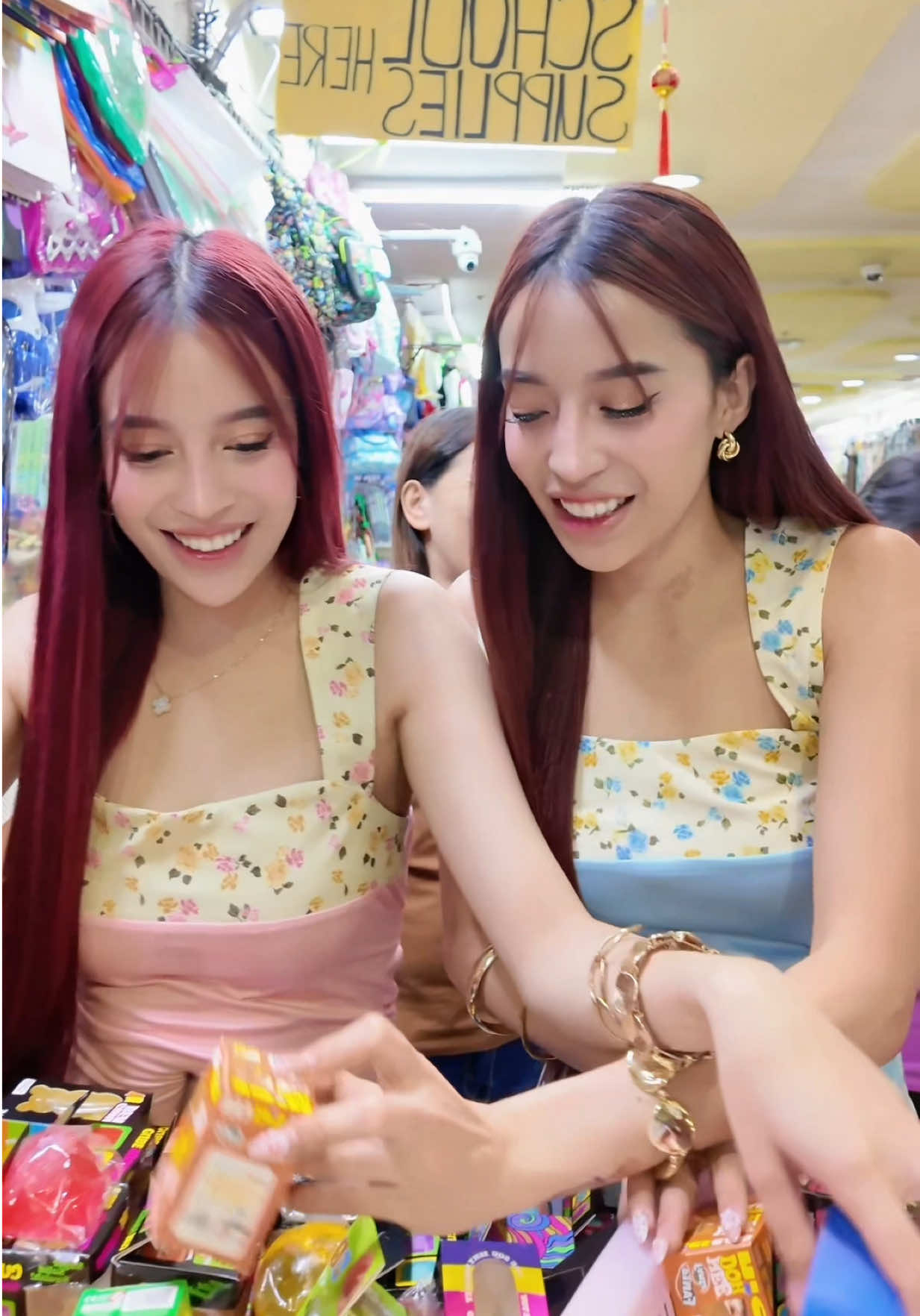 @Marie Twins🐵👭🏼