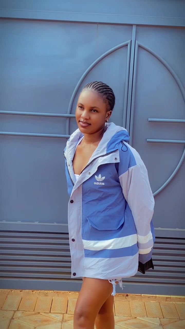 @Vivian Mimi