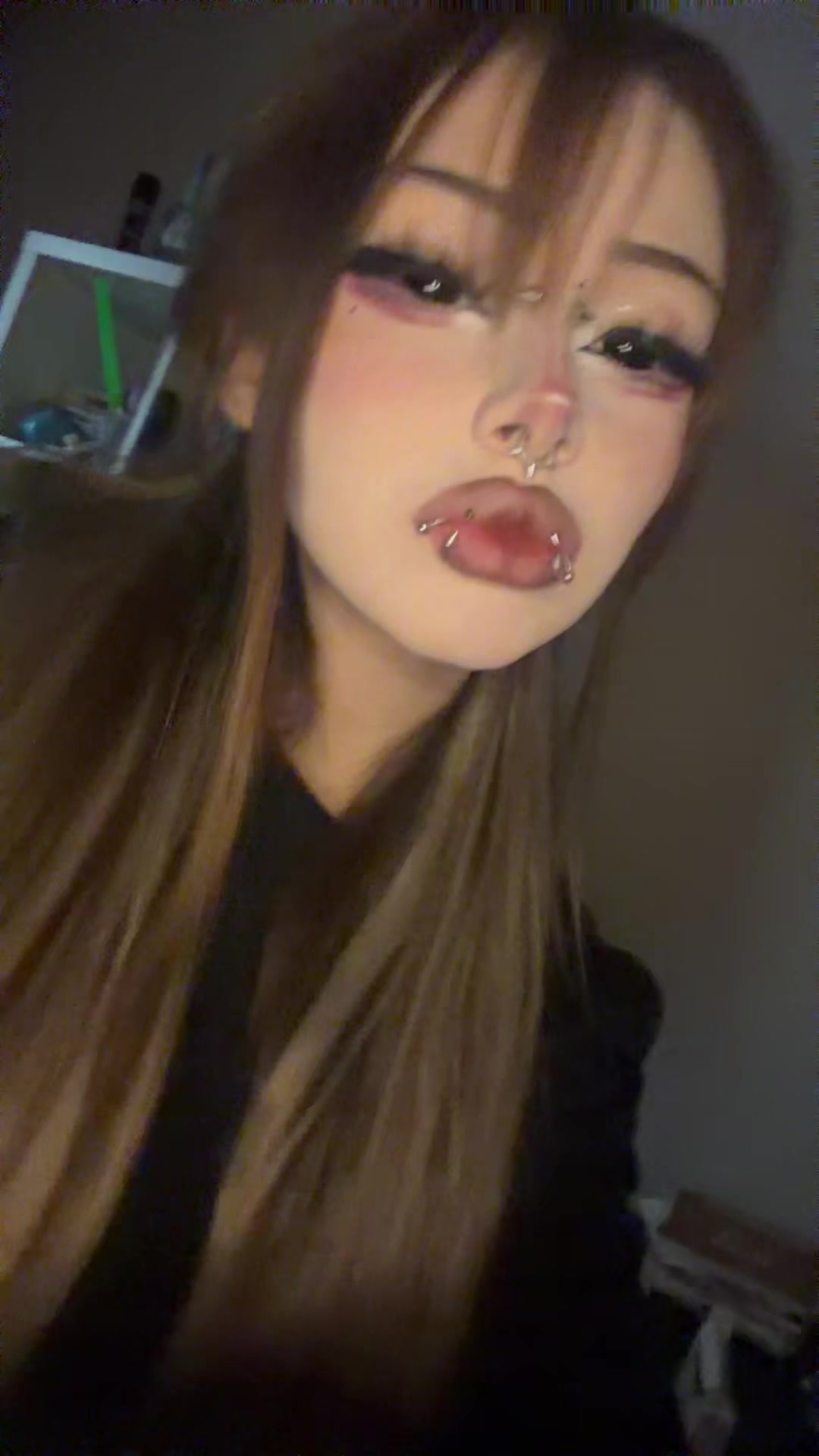 @Ririka