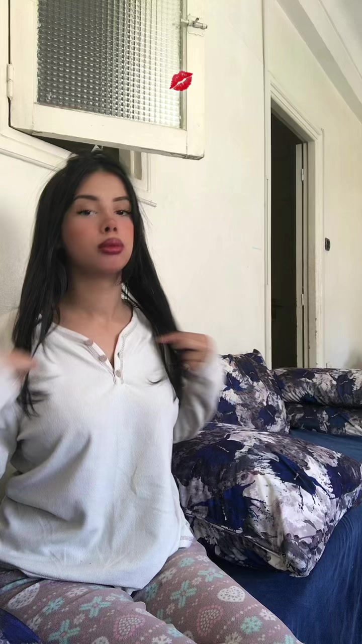 @Chamaa 😻👻