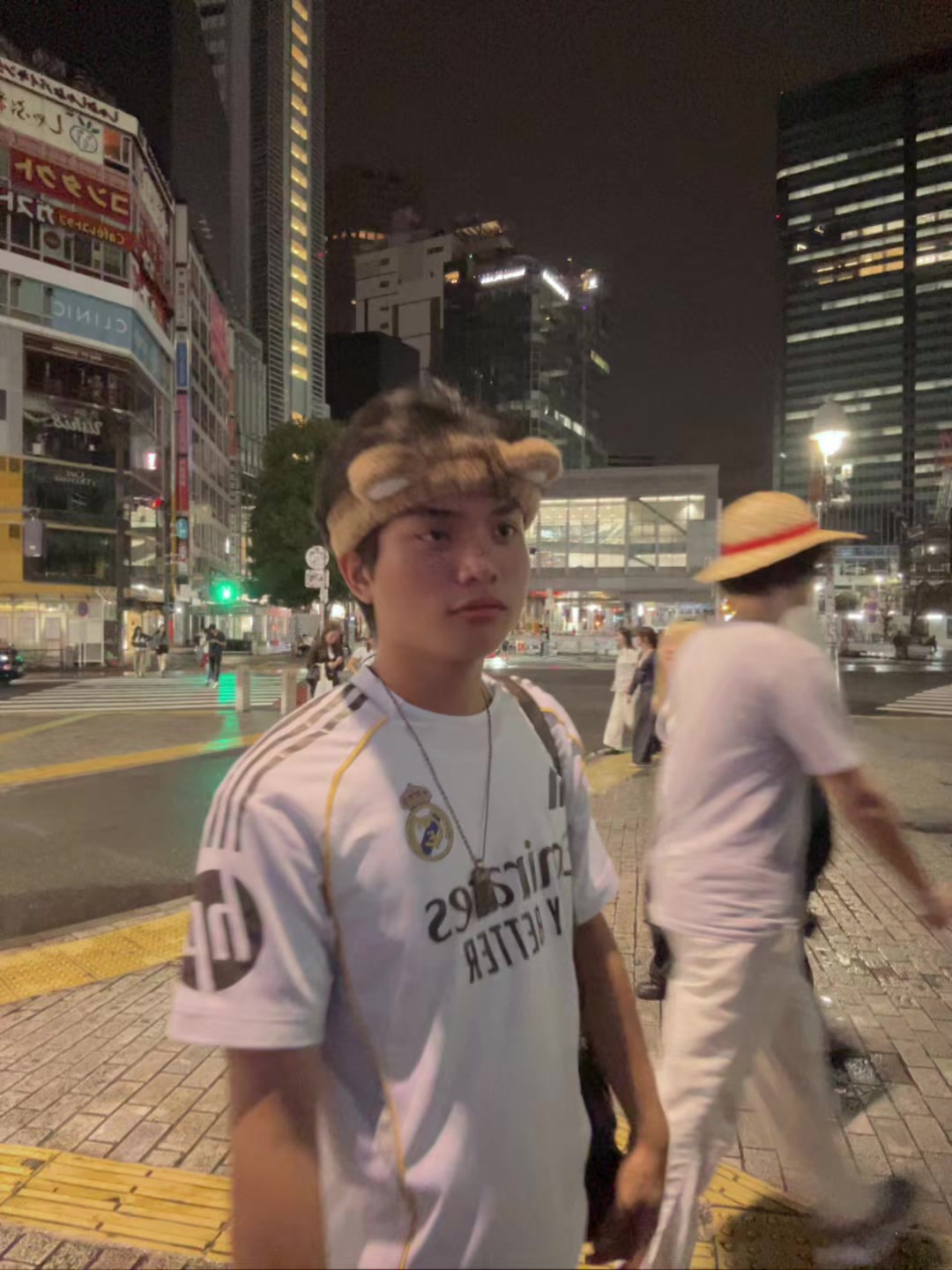 @デセン