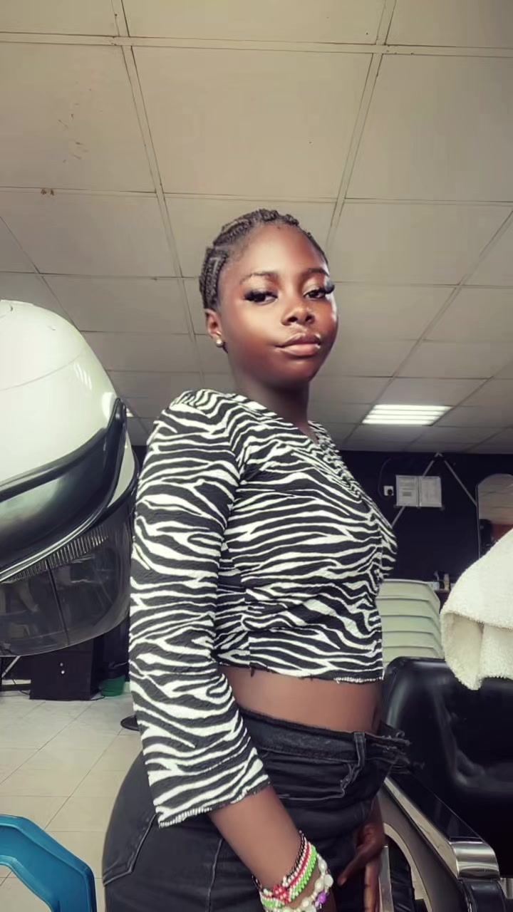 @Oyinxoxo💕