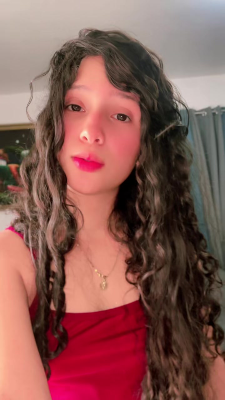 @ORIANA ISABELLA 🌼