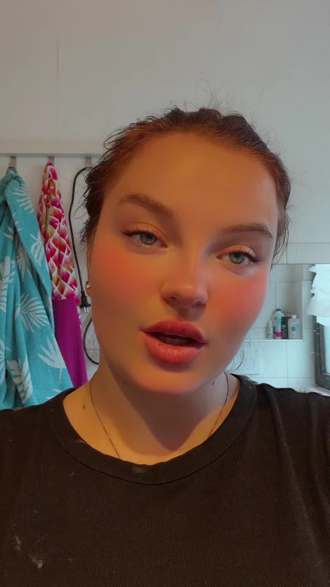 @꧁SᥴʜᴀᰋɀບɴᖙSᥴʜᴀᰋɀ꯵꧂